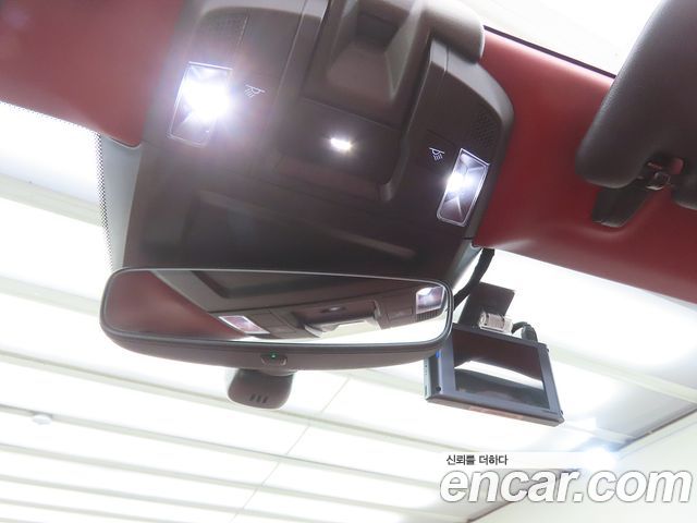 Porsche 911 2021 — photo 16
