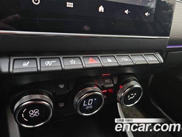 Renault Korea XM3 2023 — photo 9
