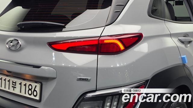 Hyundai Kona 2021 — photo 9
