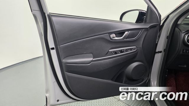 Hyundai Kona 2021 — photo 14