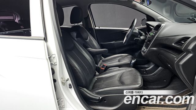 Chevrolet Korea Spark 2016 — photo 17
