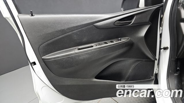 Chevrolet Korea Spark 2016 — photo 14
