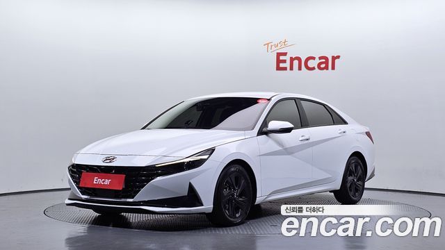 Hyundai AVANTE 2023 — photo 1