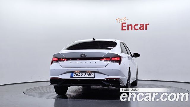 Hyundai AVANTE 2023 — photo 4