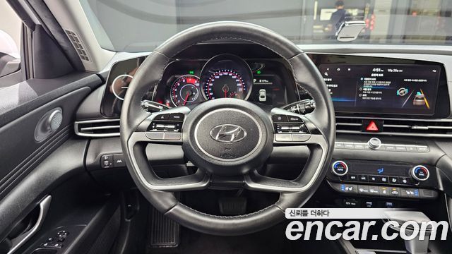 Hyundai AVANTE 2023 — photo 19