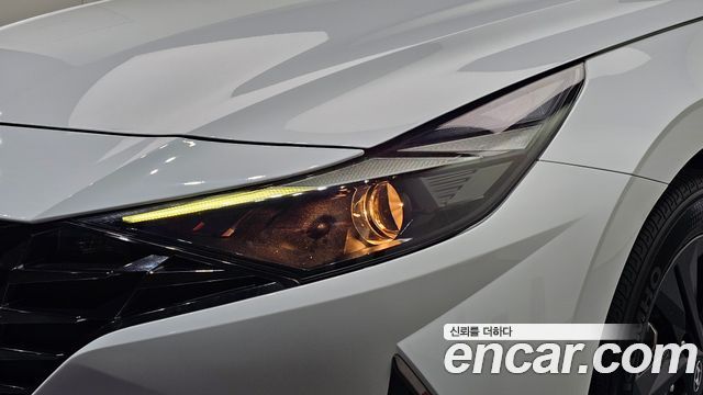 Hyundai AVANTE 2023 — photo 8