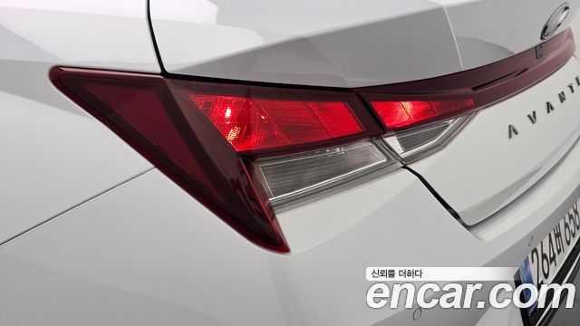 Hyundai AVANTE 2023 — photo 9
