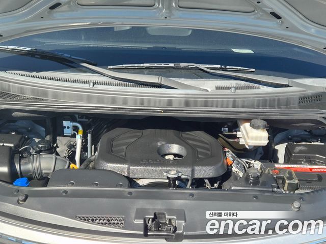 Hyundai Starex 2017 — photo 6