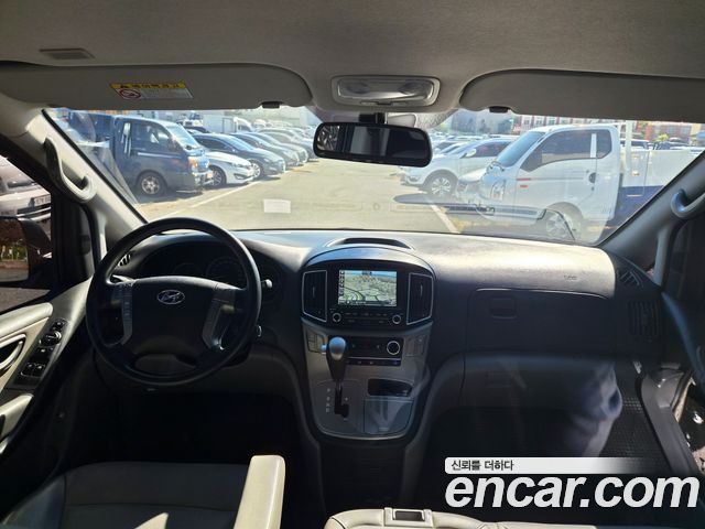 Hyundai Starex 2017 — photo 7