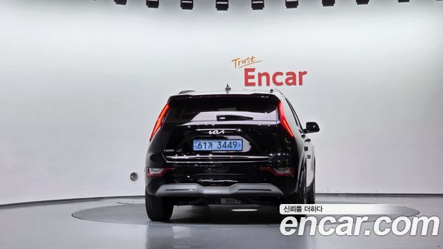Kia Niro 2024 — photo 4