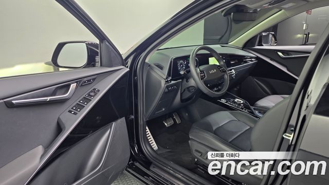 Kia Niro 2024 — photo 13