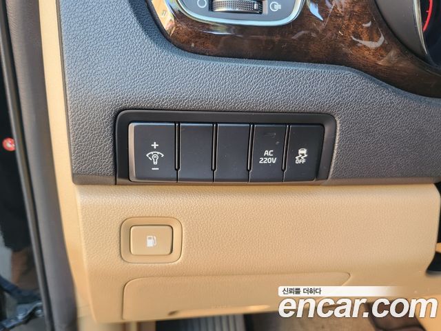 Kia Canival 2020 — photo 16