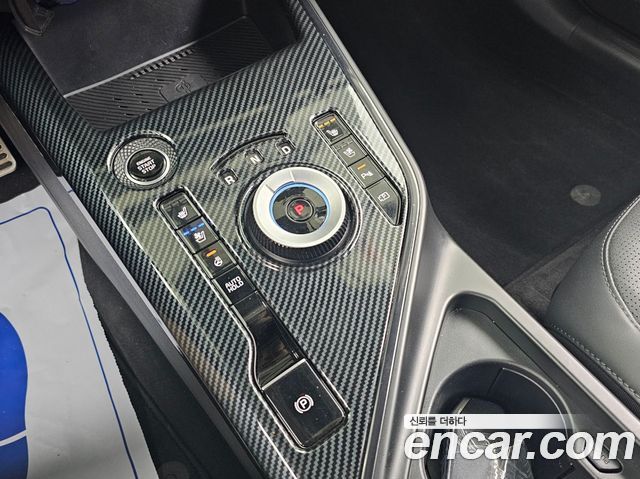 Kia Niro 2024 — photo 9