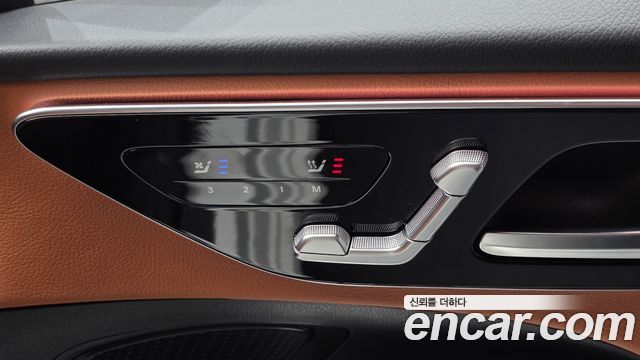 Mercedes-Benz C-Class 2026 — photo 21