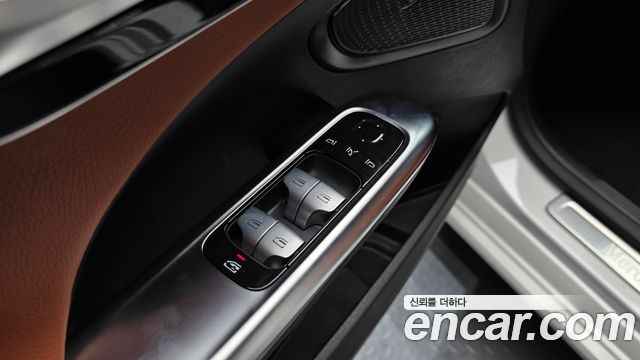 Mercedes-Benz C-Class 2026 — photo 28