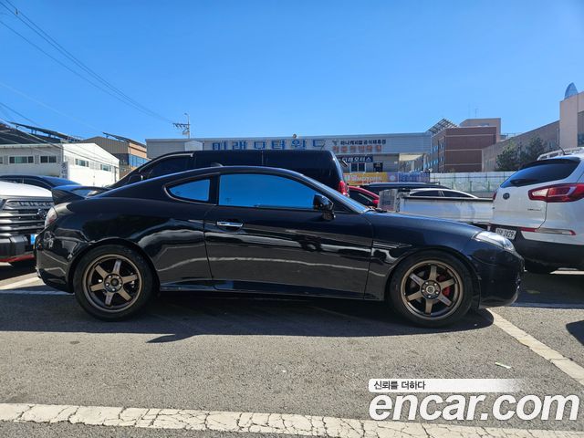 Hyundai Tuscani 2007 — photo 2