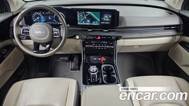 Kia Canival 2023 — photo 10