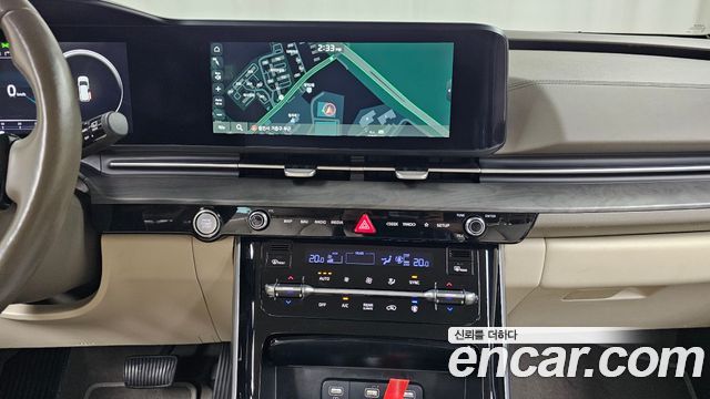 Kia Canival 2023 — photo 17