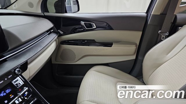 Kia Canival 2023 — photo 15