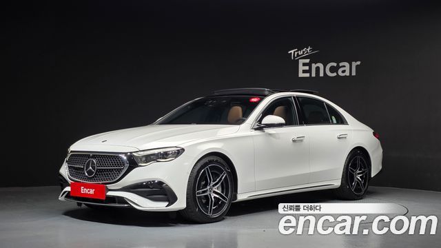 Mercedes-Benz E-Class 2026 — photo 1