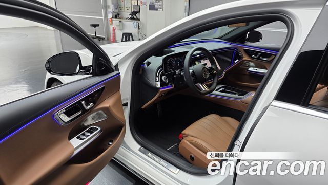 Mercedes-Benz E-Class 2026 — photo 13