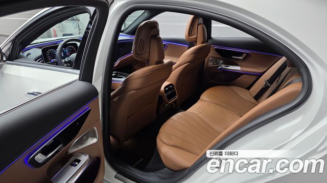 Mercedes-Benz E-Class 2026 — photo 26