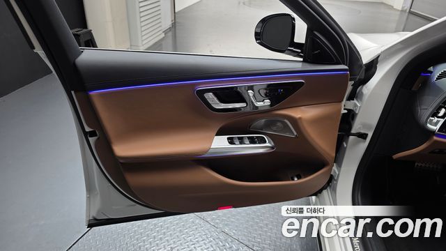 Mercedes-Benz E-Class 2026 — photo 14