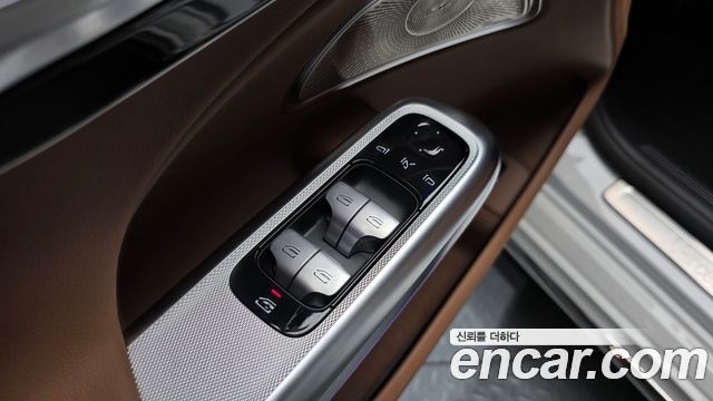 Mercedes-Benz E-Class 2026 — photo 28