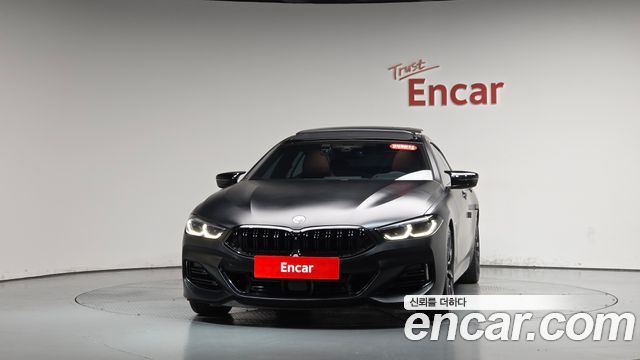 BMW 8-Series 2023 — photo 3