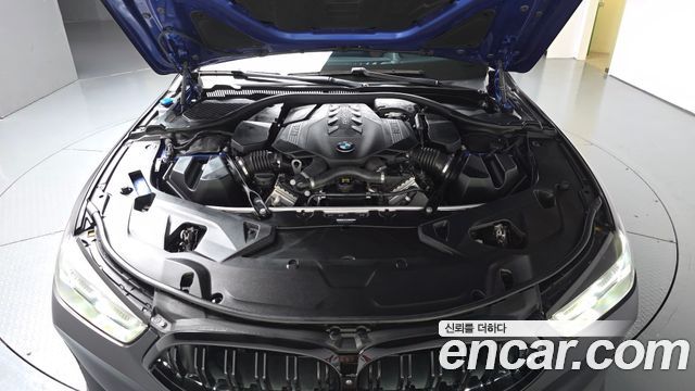 BMW 8-Series 2023 — photo 6