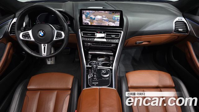 BMW 8-Series 2023 — photo 10