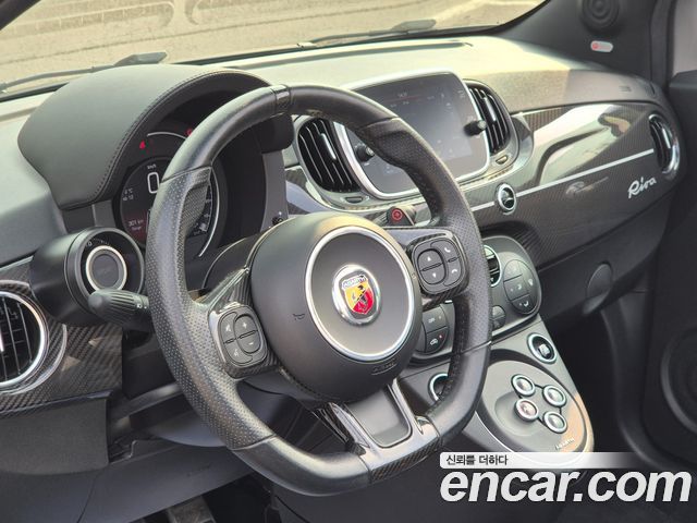 Fiat 500 2018 — photo 17