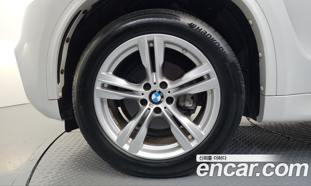 BMW X5 2018 — photo 5