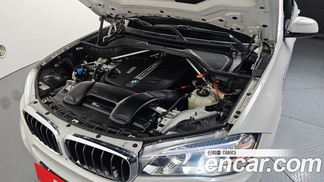BMW X5 2018 — photo 6