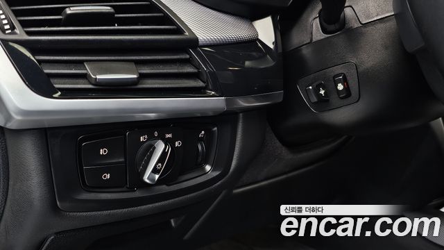 BMW X5 2018 — photo 30