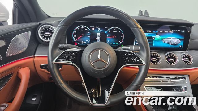 Mercedes-Benz CLS-Class 2023 — photo 19