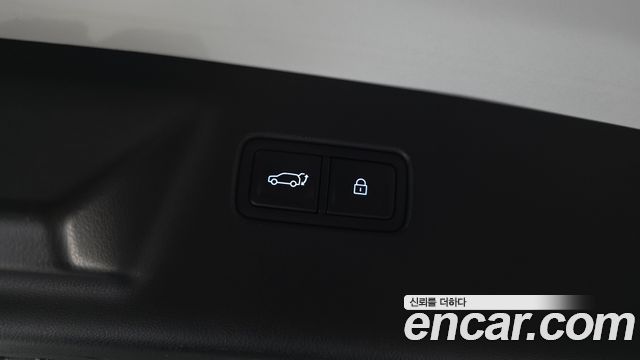 Hyundai Santafe 2025 — photo 23