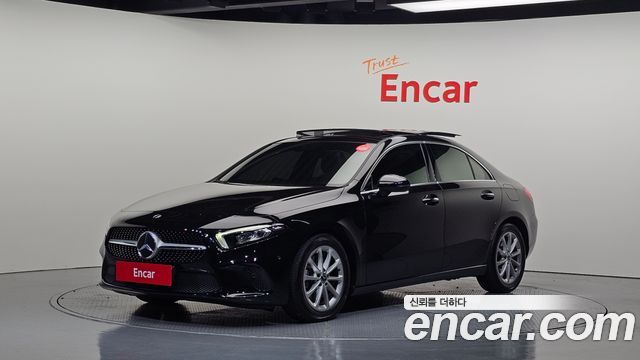 Mercedes-Benz A-Class 2020 — photo 1