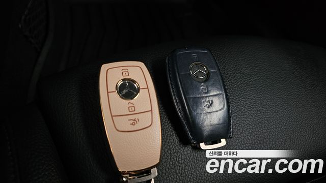 Mercedes-Benz A-Class 2020 — photo 22
