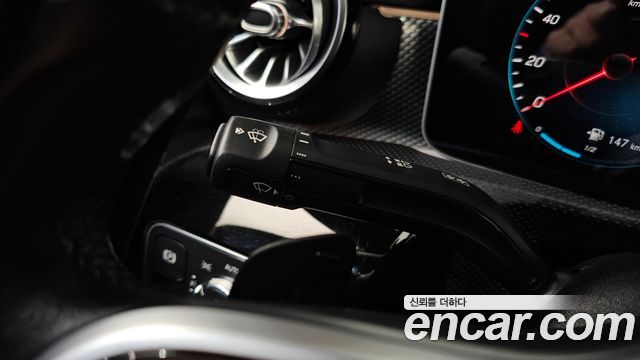 Mercedes-Benz A-Class 2020 — photo 29