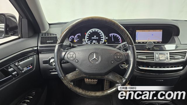 Mercedes-Benz S-Class 2012 — photo 13