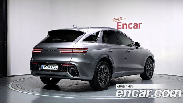 Genesis GV70 2021 — photo 2