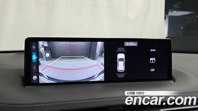 Genesis GV70 2021 — photo 20