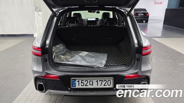 Genesis GV70 2021 — photo 26