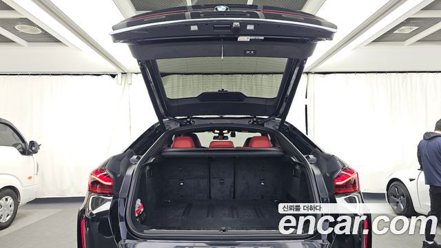 BMW X6M 2021 — photo 20