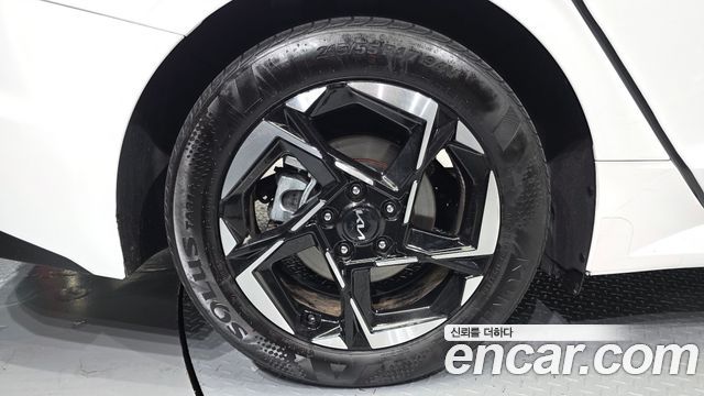 Kia K5 2024 — photo 5