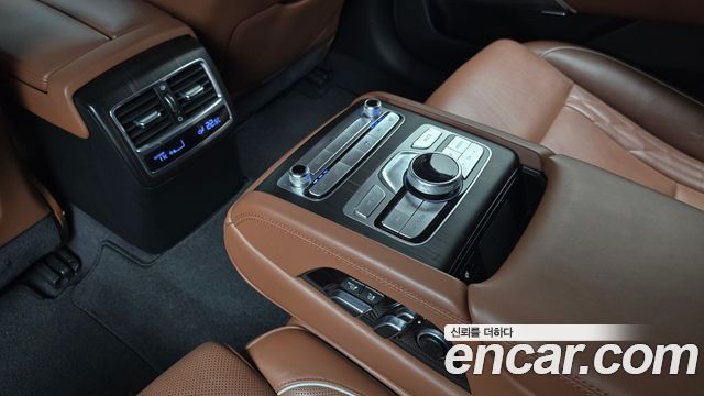 Kia K9 2019 — photo 19