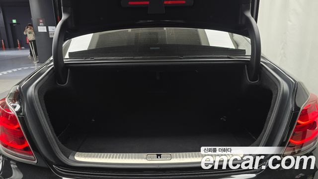 Kia K9 2019 — photo 20