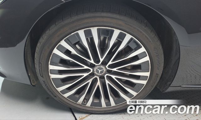 Mercedes-Benz S-Class 2022 — photo 5