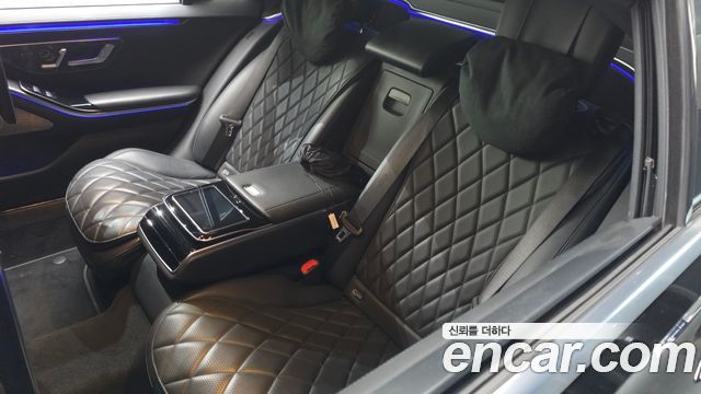Mercedes-Benz S-Class 2022 — photo 33